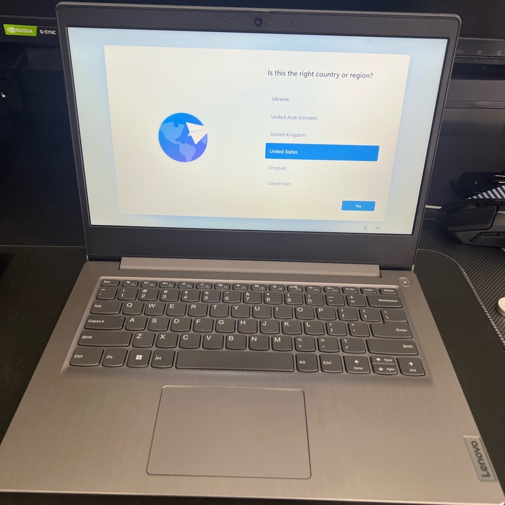 Lenovo laptop. Silver. 11th Gen Intel
